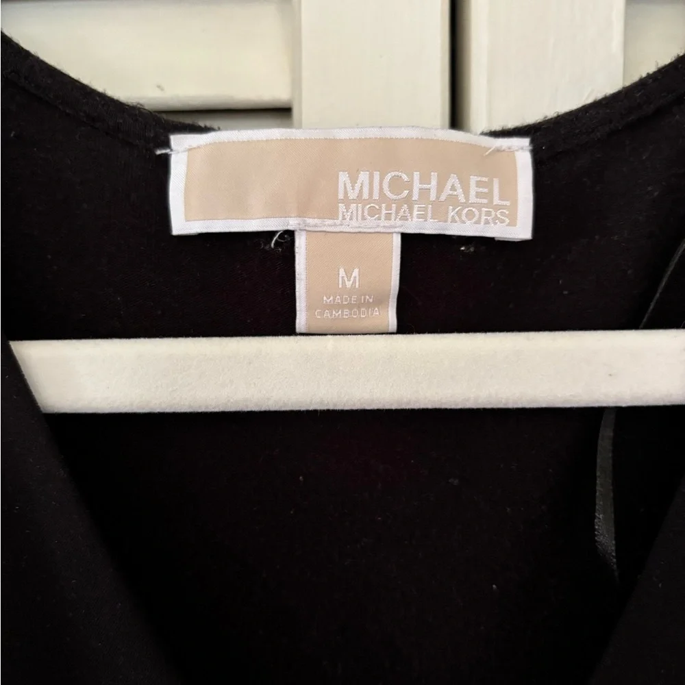 • michael kors v-neck sleeveless women's top | m • - Picture 4 of 5